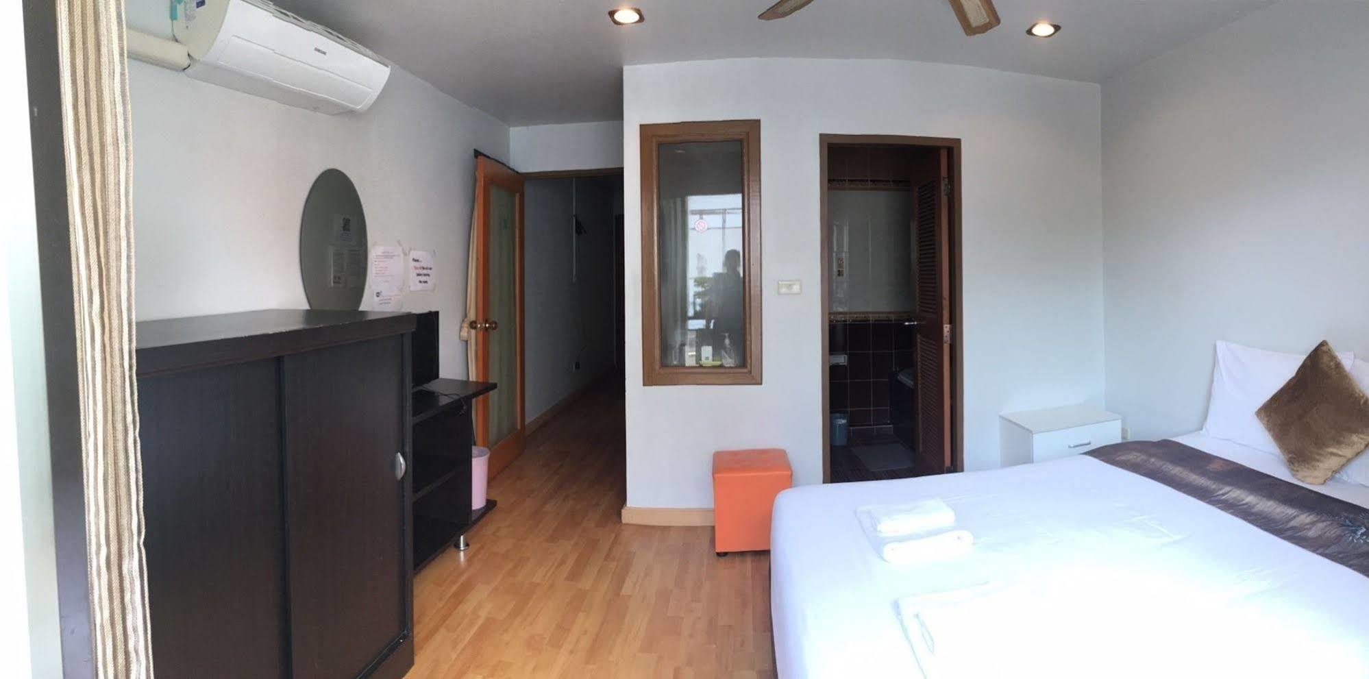 Miracle Boutique Chiangmai